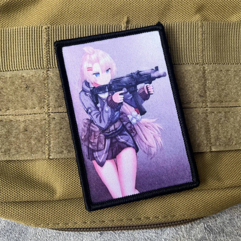 Falda de Rifle rubia, insignia de moral de chica Sexy, parche SMG, brazalete táctico militar, gancho, ropa, mochila, accesorios, pegatinas - imagen 4