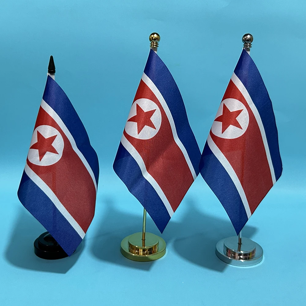 BANDERA DE SKY Bandera de escritorio de oficina Bandera de Corea del Norte 14x21 cm poliéster Bandera nacional de Corea del Norte Bandera de país Adornos de escritorio Banderas