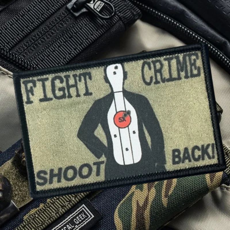 Parche con estampado de lucha contra el crimen, chaleco táctico con gancho y bucle, insignia de moral, pegatinas para mochila, parches para brazalete para ropa - imagen 5