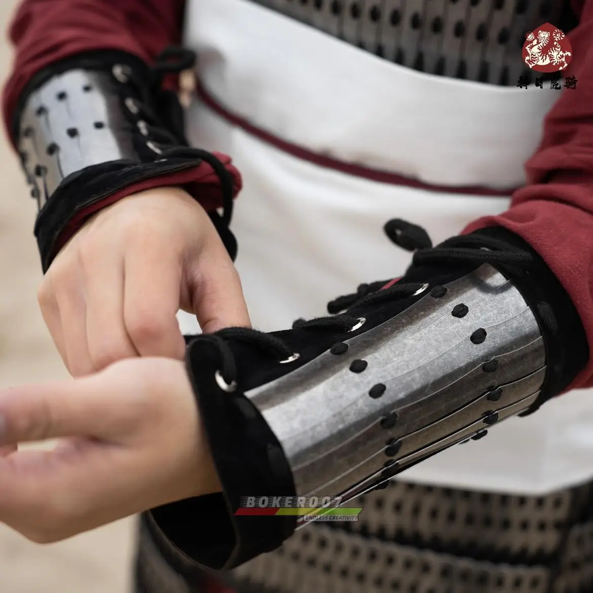 2023 Song Quench Fire Armor Metal Arm-Protecting Soldier Armor - imagen 2