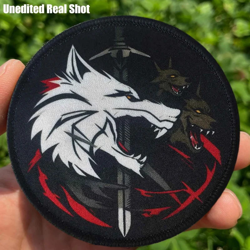 Parche táctico cabeza de lobo feroz con velcro para ropa - imagen 2