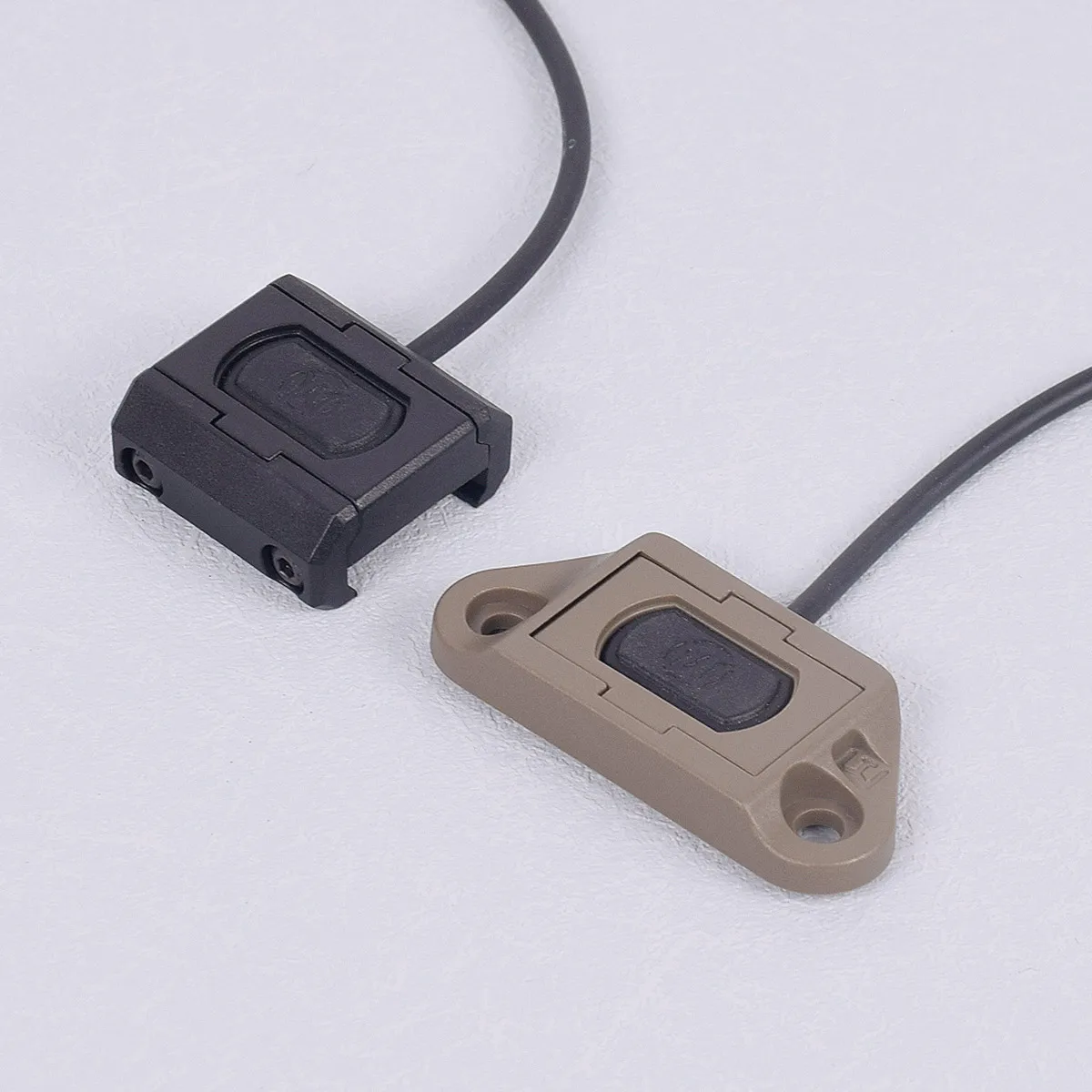 ModButton Lite interruptor de presión táctico remoto Picatinny y M-LOK - imagen 4