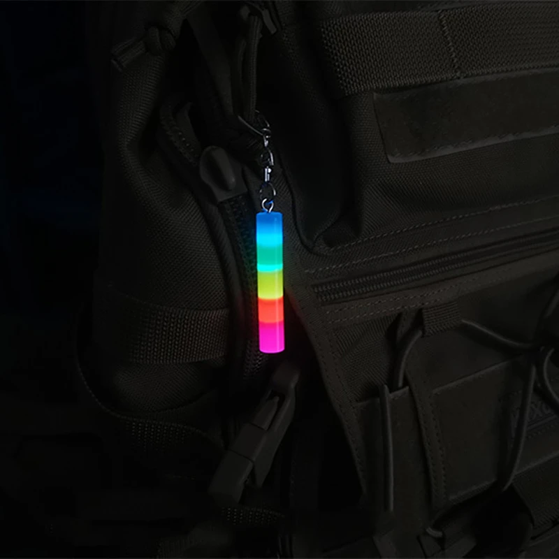LLavero de marcador de señal autoluminoso de resina, colgante EDC luminoso de palo colorido, tubo no tritio, hebilla colgante creativa para bolsa - imagen 4