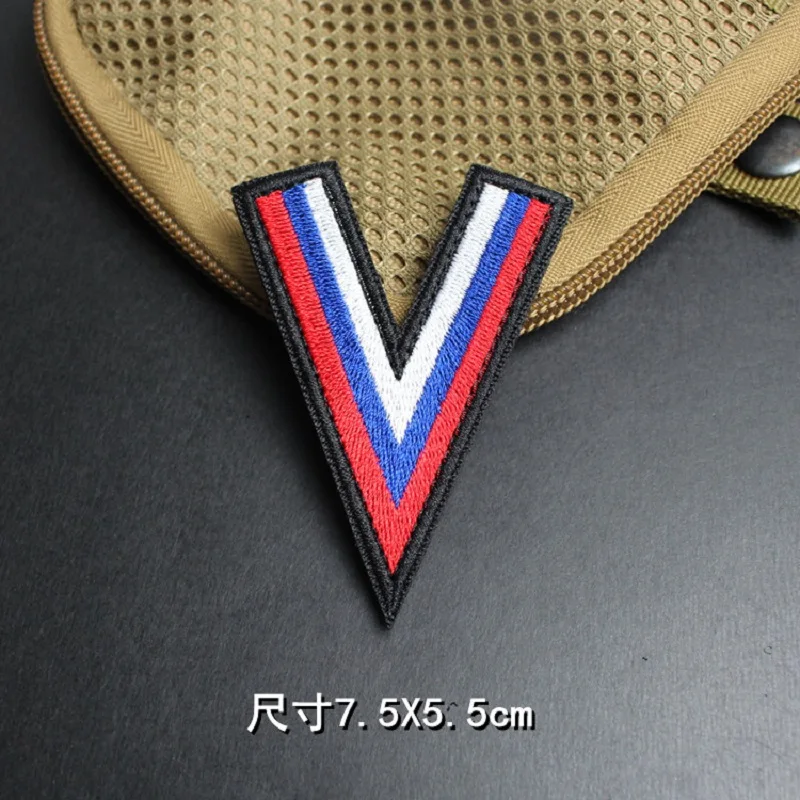 Bordado 3D creativo y exquisito, palo con cuello en V AK47, brazalete personalizado, pegatina de mochila, moral militar, Parche de gancho y bucle - imagen 5