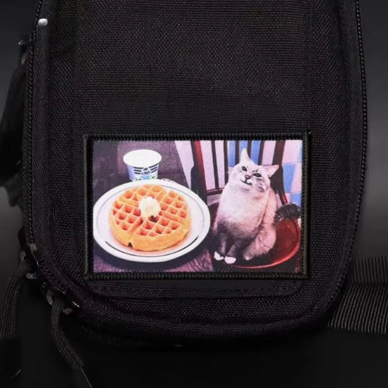 Parche táctico velcro gato – Insignia moral para mochila y ropa - imagen 2