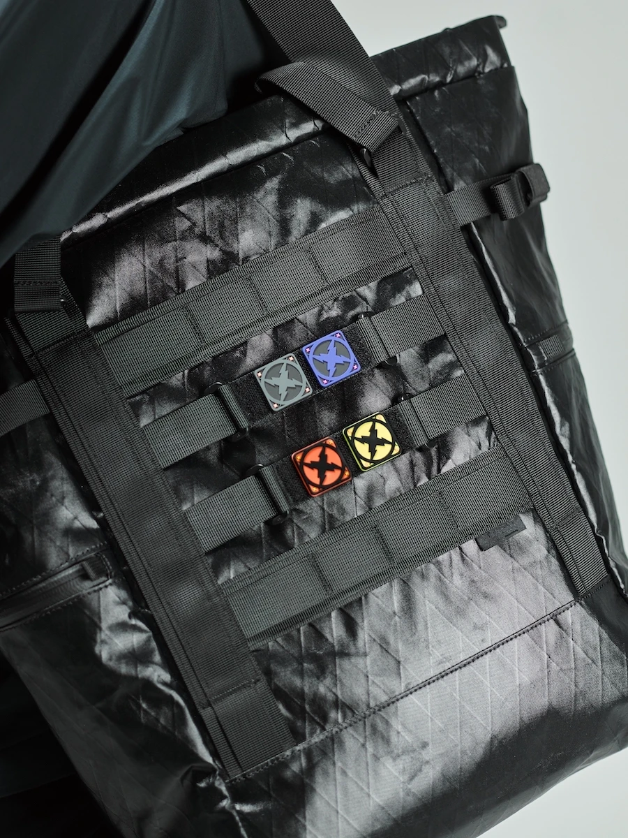 Mini insignia de rayo, mochila cruzada táctica, brazalete mágico - imagen 2