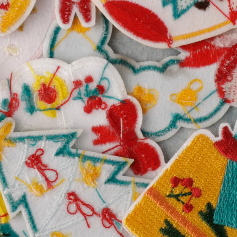 Parche para árbol de Navidad, copo de nieve, guirnalda, muñeco de nieve, calcetines navideños, parche de hombre de jengibre, parches para planchar, parches DIY - imagen 4