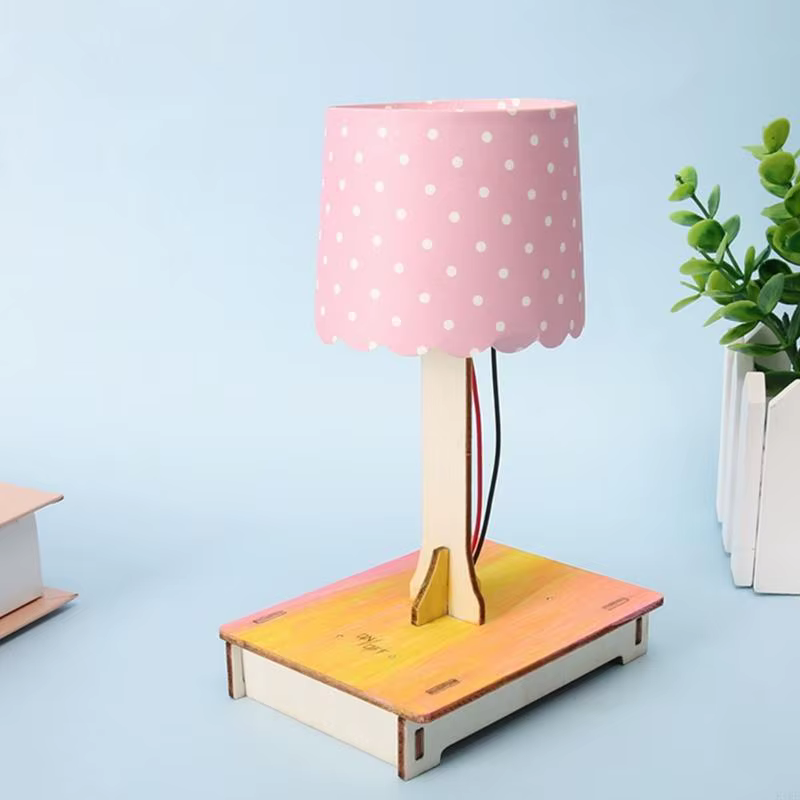 Lámpara de escritorio en madera para estudio y física - imagen 4
