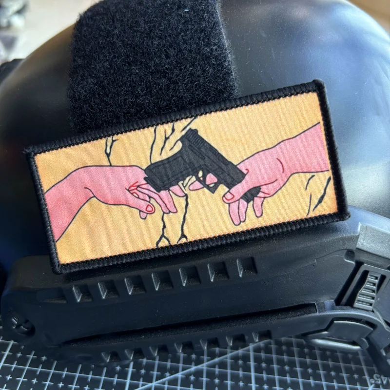 Genesis parche táctico pistola Dios y Adam moral insignia impresión gancho y bucle divertido casco apliques mochila militar pegatina - imagen 2