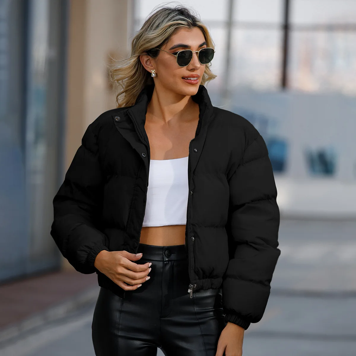 Parka de algodón de Color sólido para mujer, abrigo grueso de burbujas, chaqueta acolchada cálida, Tops cortos, Otoño e Invierno - imagen 5