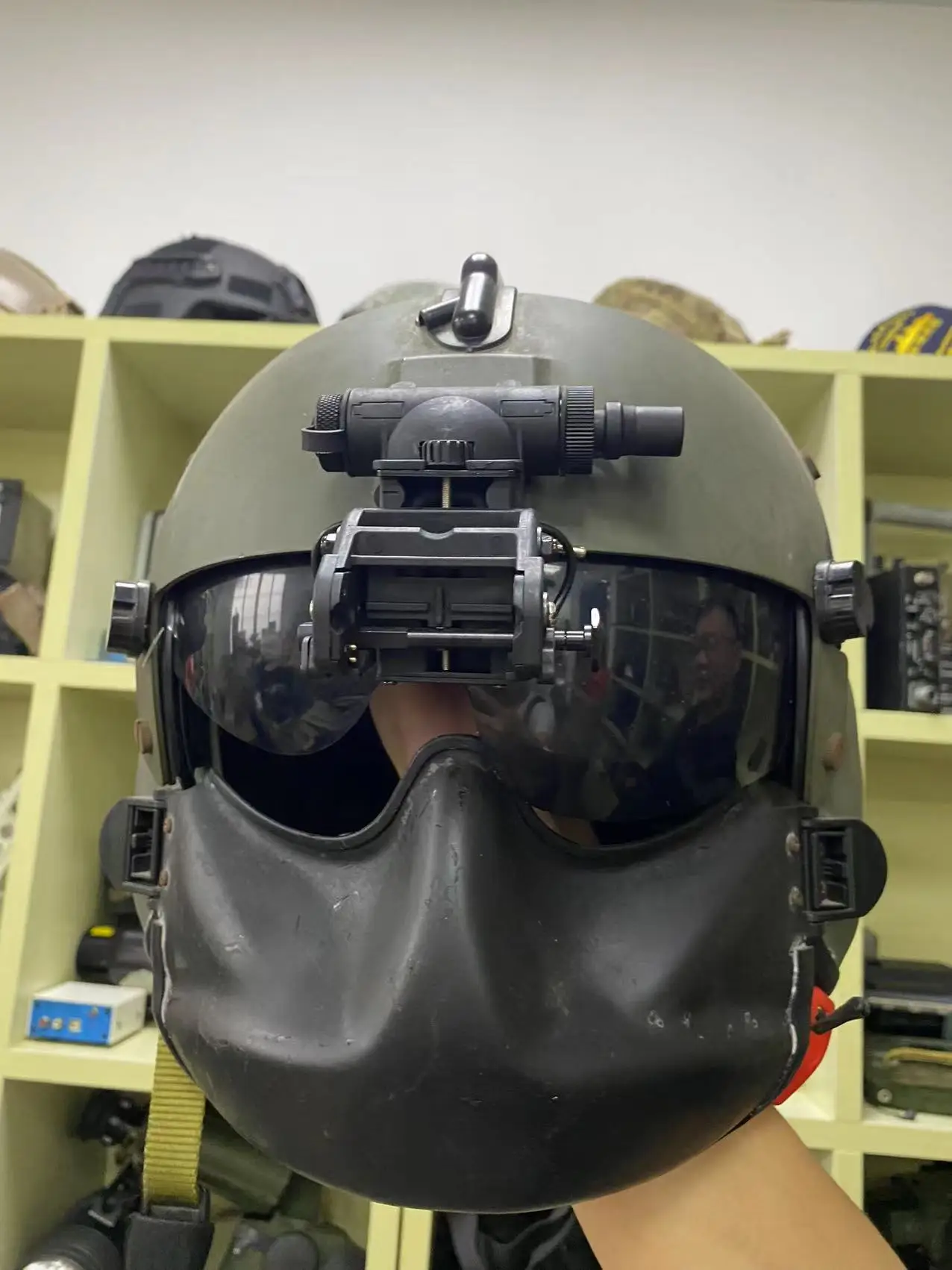 FMA táctico no funcional AN/AVS9 NVG montaje HGU-56/P casco ANVIS 9 soporte hgu-56p - imagen 3