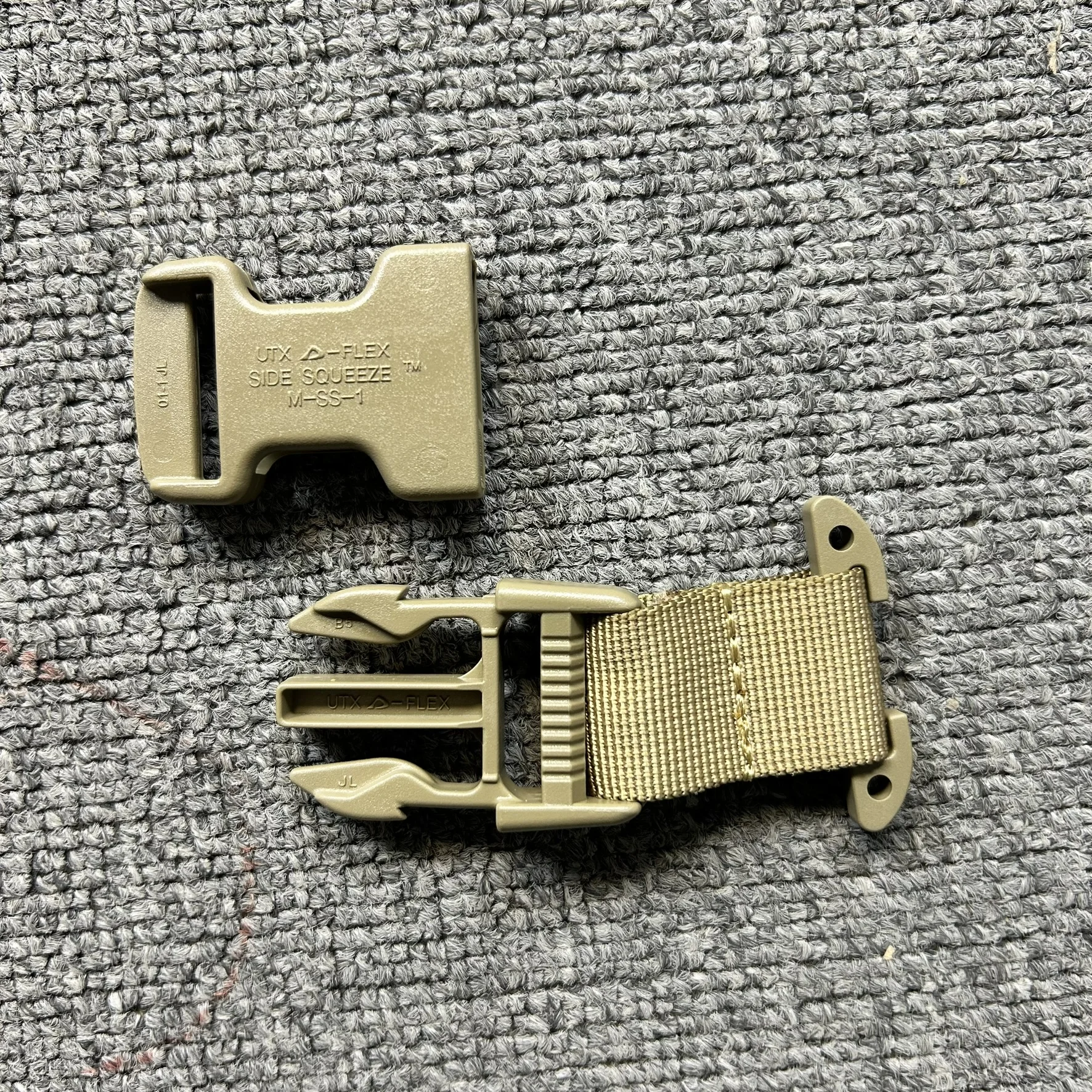 Hebilla de fijación Modular con ranura en T y cierre táctico Compatible con MOLLE/PALS - imagen 3