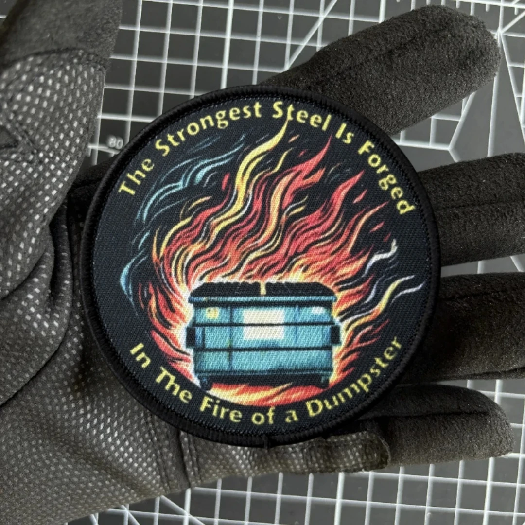 Parche "El acero más fuerte está forjado", insignia de moral táctica, pegatina para mochila del ejército militar, parches impresos con gancho para ropa - imagen 3