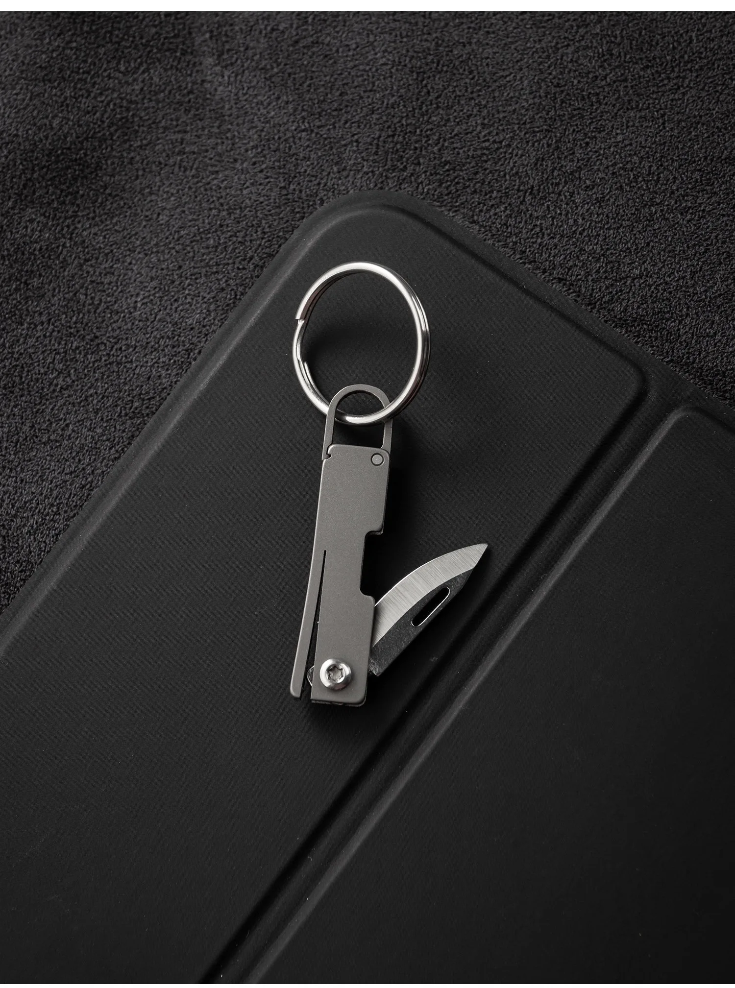 Cuchillo de bolsillo portátil estilo llavero