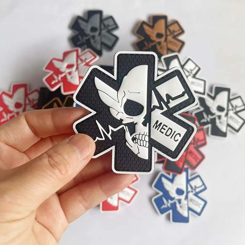 Insignias médicas de PVC 3D, parches de apliques de calavera paramédica con gancho, pegatinas militares tácticas, emblema de rescate para casco, mochila - imagen 5