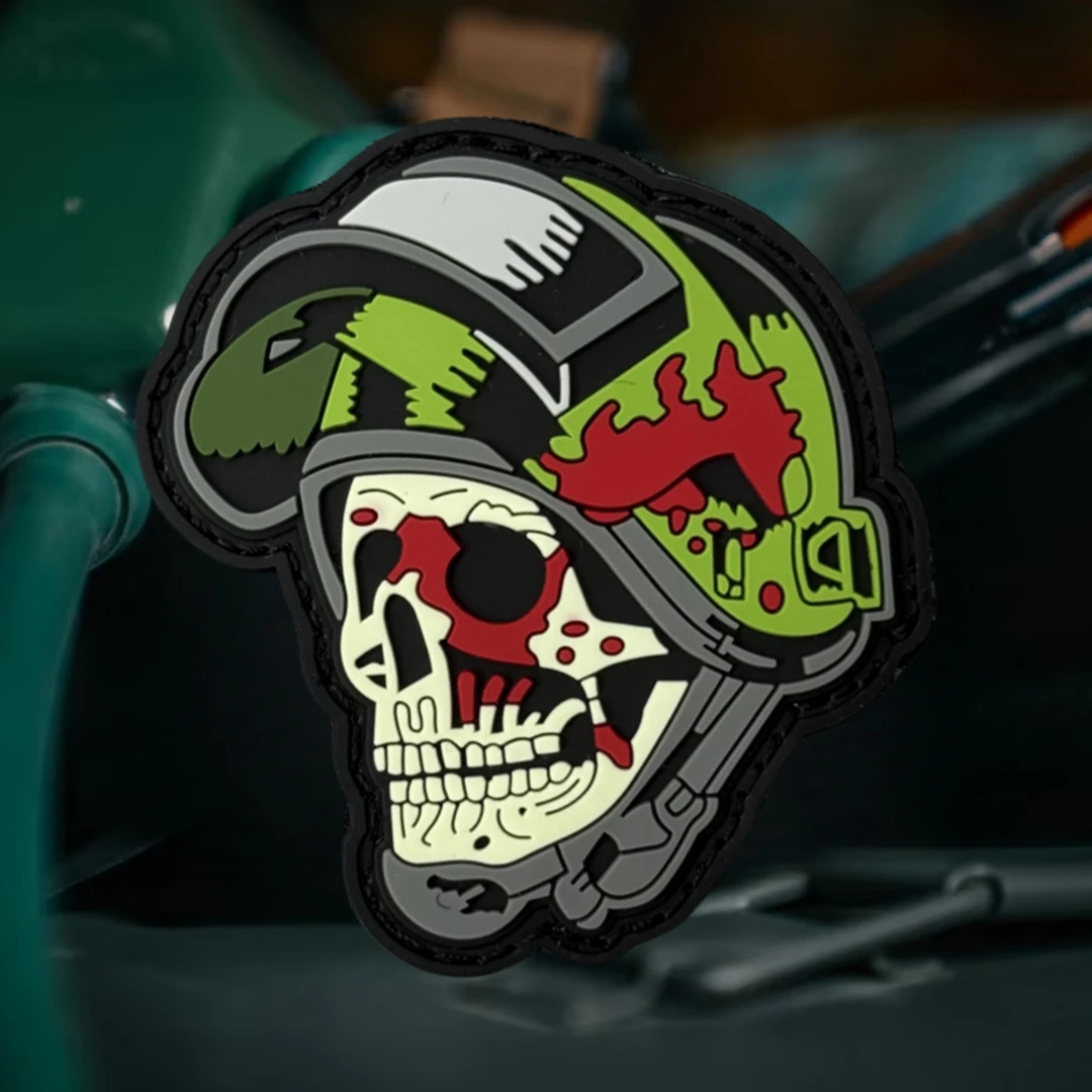 Parche con insignia de calavera con casco en moral, brazalete táctico, parches de gancho de PVC para ropa, mochila, pegatinas personalizadas - imagen 5