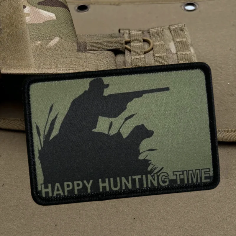 Parche con estampado de tiempo de caza feliz, chaleco táctico, insignia de moral con gancho y bucle, pegatinas decorativas para mochila, parches para brazalete para ropa - imagen 2