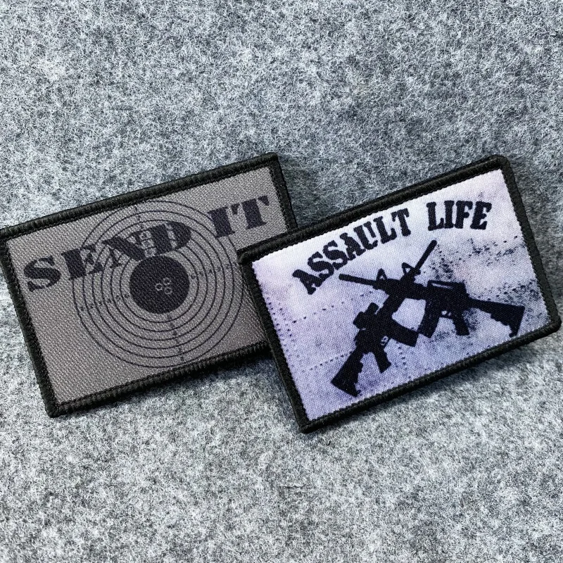Parche de insignia de moral de tiro de Rifle de asalto LIFE, pegatina táctica de mochila, objetivo de tiro impreso, brazalete de gancho y bucle