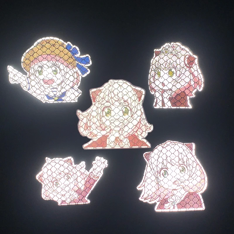 Parche acrílico reflectante nocturno, familia espía, casa de juego, Ania, insignia táctica de expresión bonita, brazalete periférico de animé - imagen 2