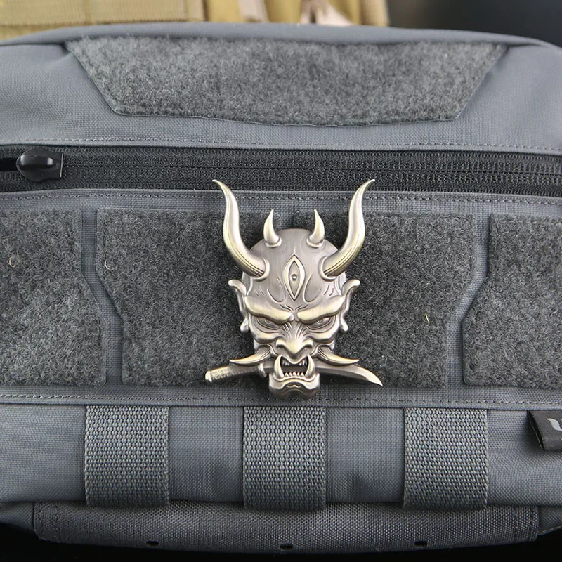 Ghost Warrior japonés Prajna esqueleto gancho y bucle brazalete 3D Metal moral insignia mochila sombreros parches de decoración - imagen 4