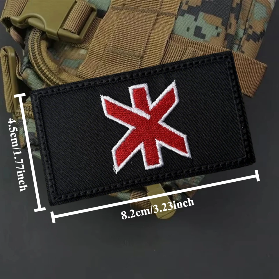 Insignia táctica del equipo Punk Trauma, parche bordado de gancho y bucle EMTS, brazalete de moral militar, accesorios para mochila, pegatinas - imagen 3