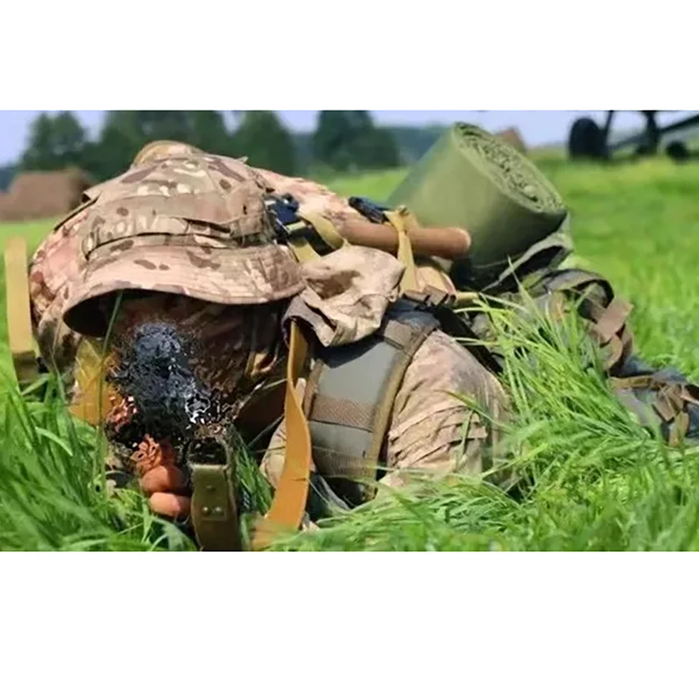 Sombrero de sombrilla de camuflaje táctico al aire libre para montañismo, sombrero de combate de ala corta manchado alemán del desierto Flecktarn