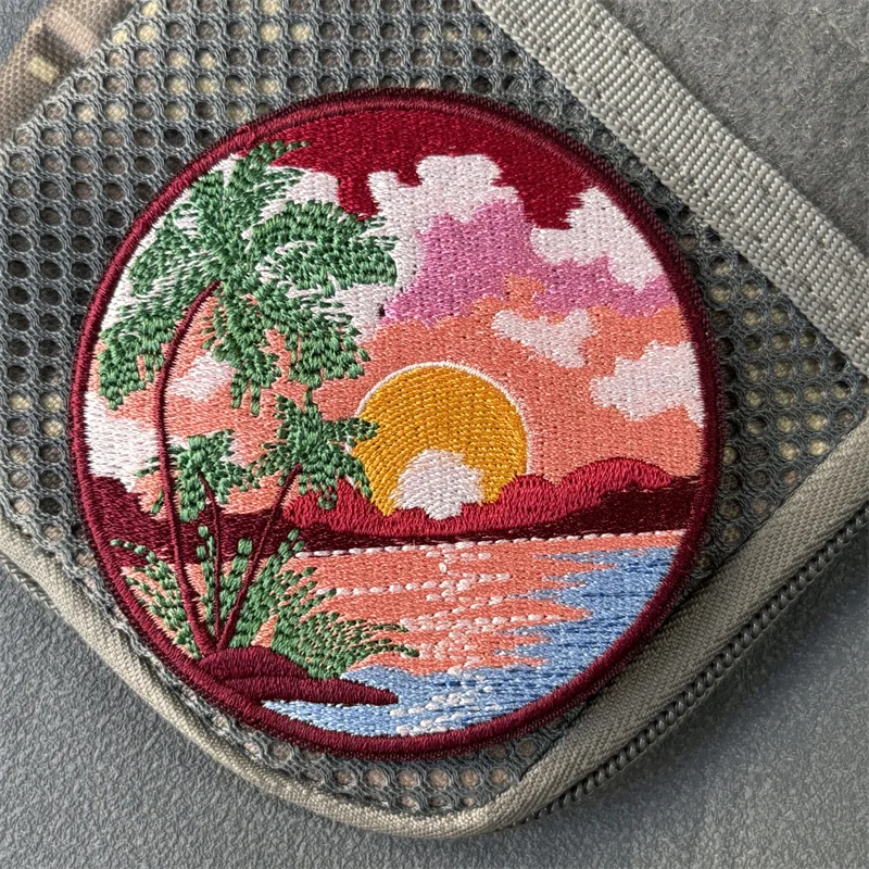 Parche "Island Dawn", insignia de moral táctica, gancho bordado y bucle, mochila, ropa, accesorios decorativos, pegatina, brazalete - imagen 4