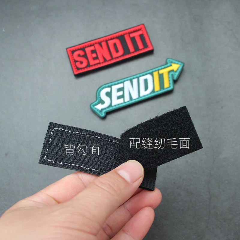 Tira personalizada con letras en inglés "SEND IT", insignia creativa bordada, mochila táctica para exteriores, chaqueta, parche con gancho DIY - imagen 3