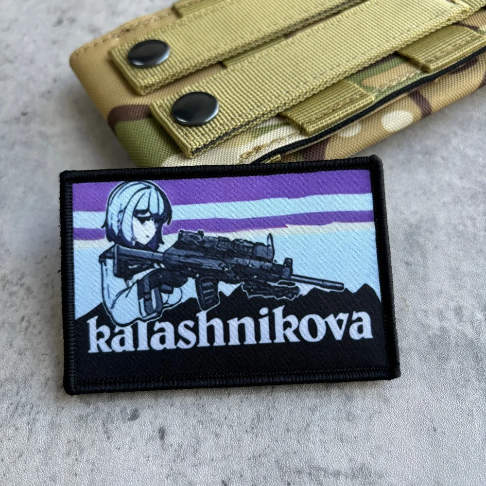 Parches tácticos de Chica de Anime para niñas, parche de bandera con gancho y bucle Kalashnikova, insignia de moral del ejército militar, pegatinas para mochila - imagen 3