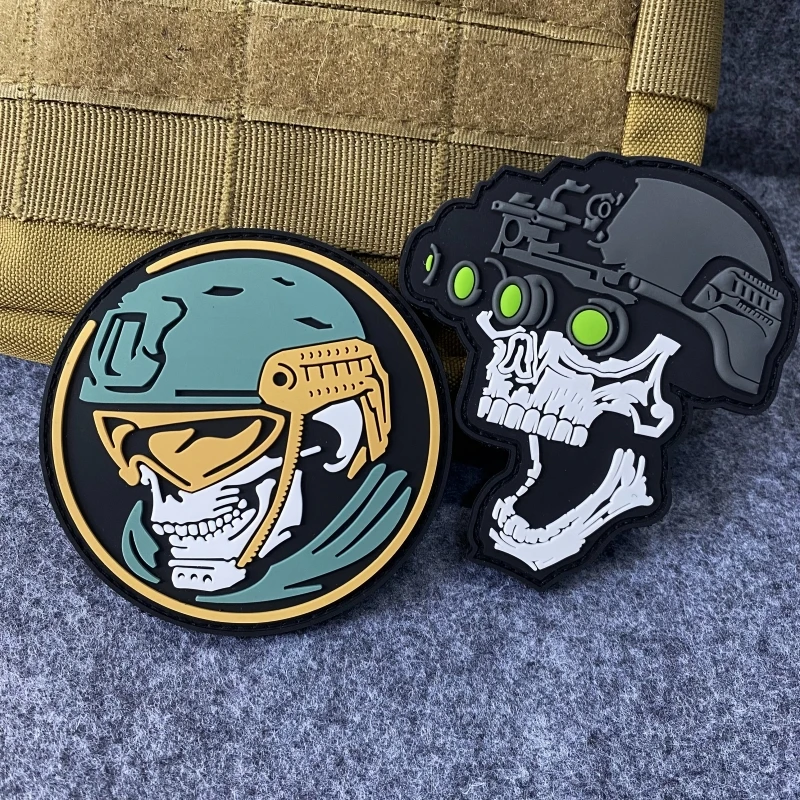 Insignia táctica de seguridad de Lobo, Parche de casco de calavera de visión nocturna, pegatina de mochila de gancho y bucle de PVC, tigre ucraniano militar - imagen 2