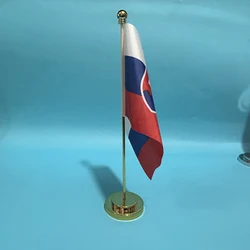 Bandera pequeña de Eslovaquia en poliéster para escritorio y oficina