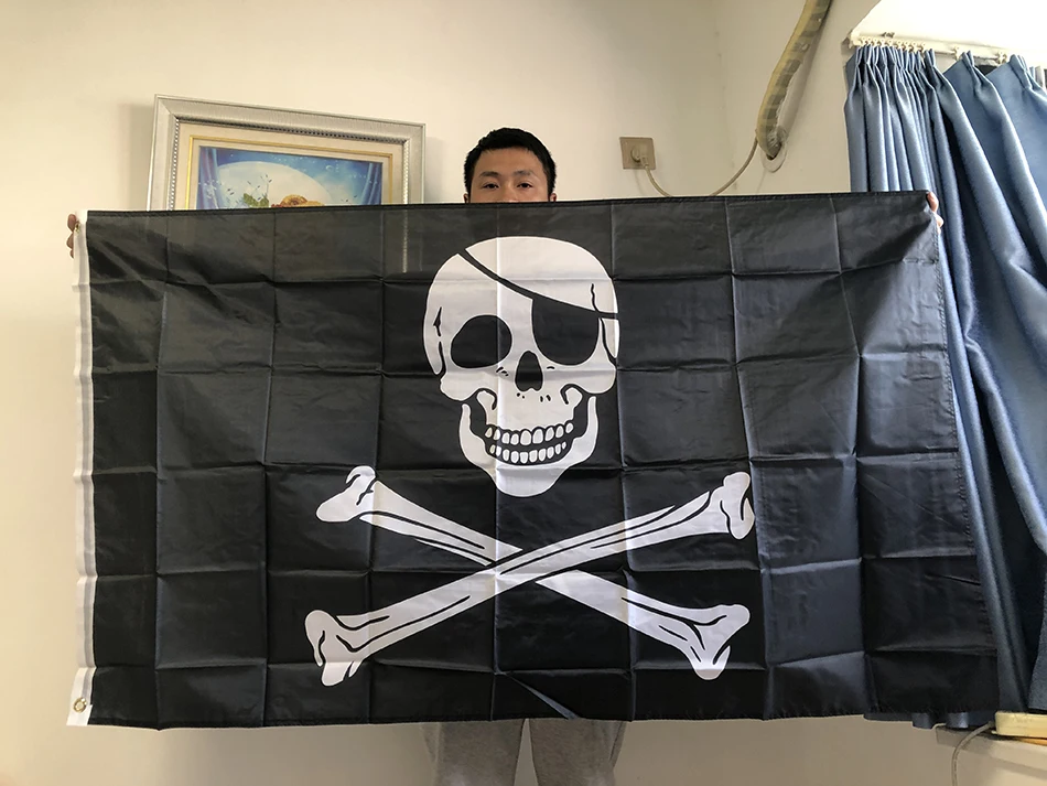 Bandera pirata calavera cuchillos bandana roja decorativa