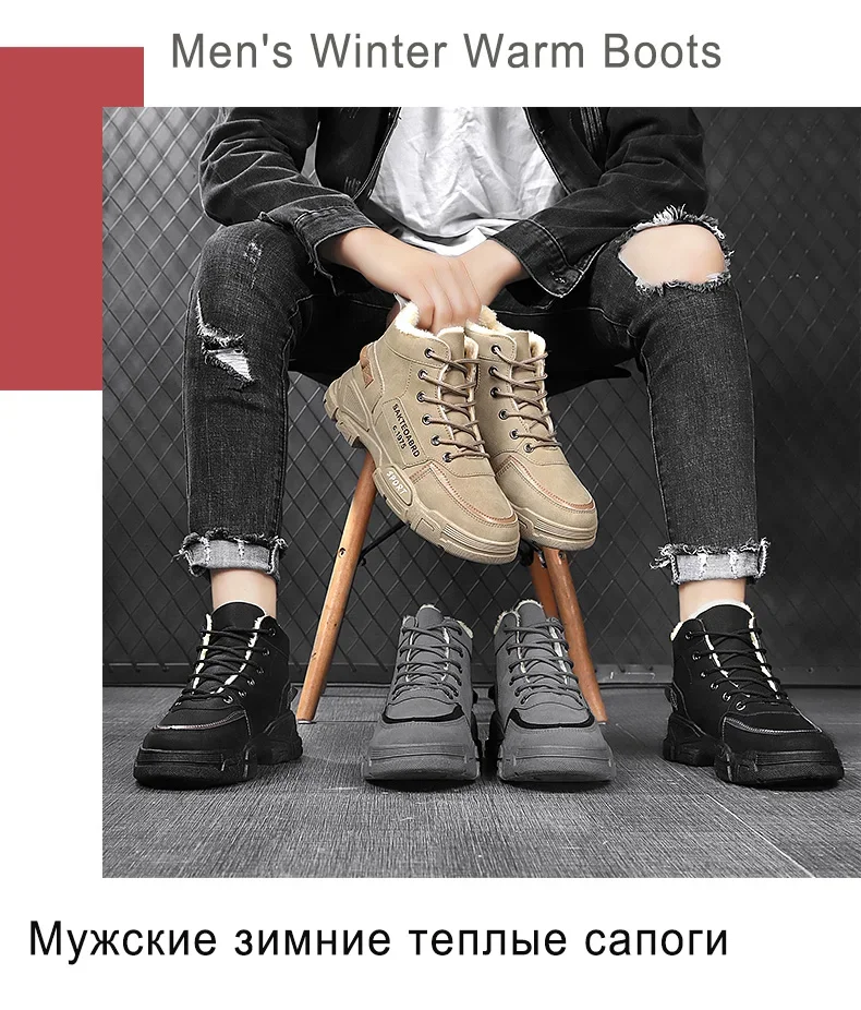 Un hombre sentado en un taburete con dos pares de zapatos