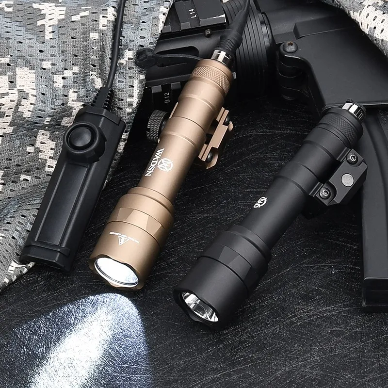 Luz LED blanca táctica Airsoft M600, luz de explorador WADSN M600U, linterna de Metal, foco para arma de caza, compatible con riel Picatinny de 20MM - imagen 4