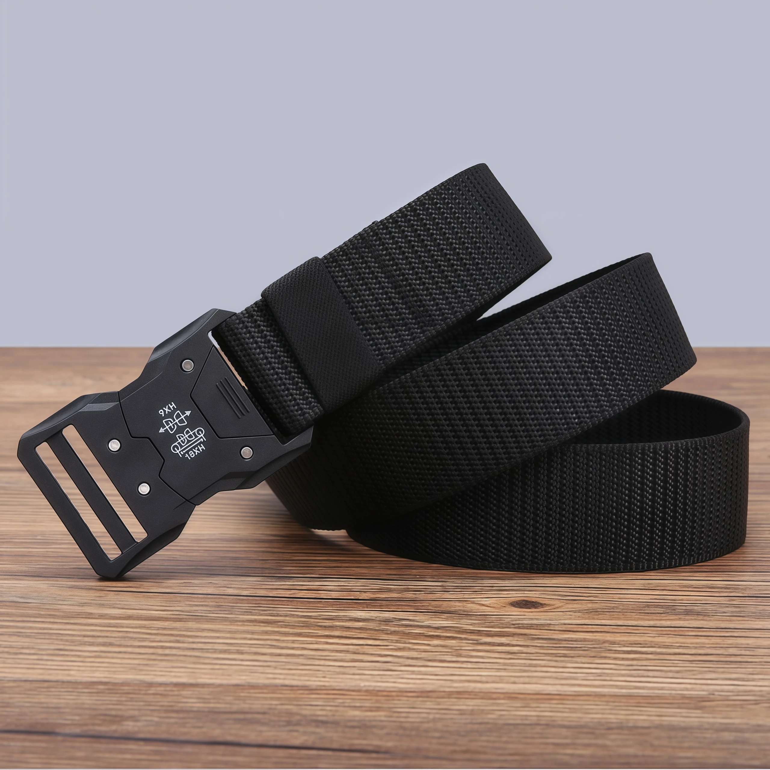 Cinturón táctico de 125 cm para hombres – Tela tejida, transpirable, duradera, cinturón de utilidad para exteriores con hebilla automática – Negro - imagen 4