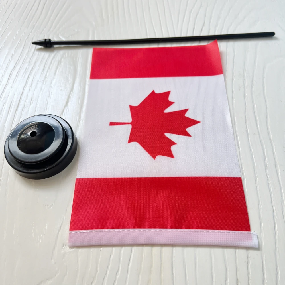 Bandera de escritorio de oficina de 14x21cm, bandera nacional canadiense de poliéster para decoración - imagen 4