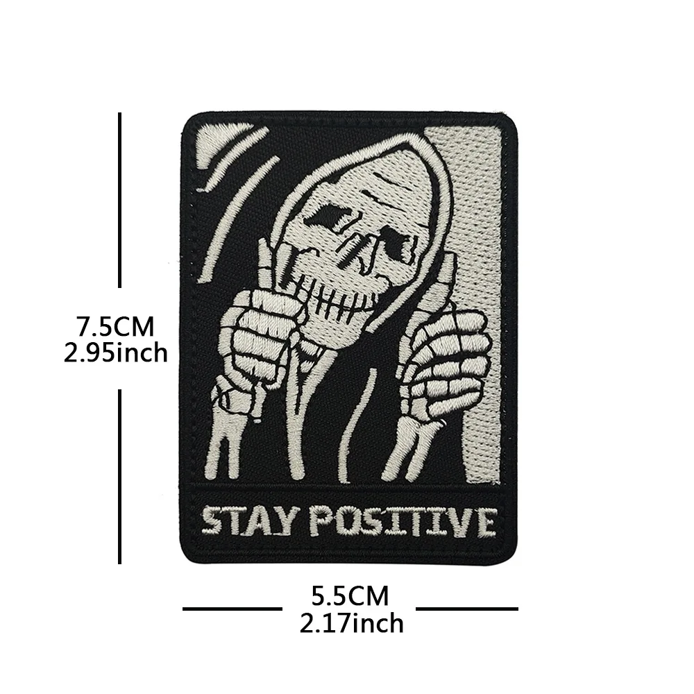 Accesorios para bolsa al aire libre, fe sobre el miedo, citas positivas, insignia de moral, mochila, chaqueta DIY, parche de gancho y bucle - imagen 4