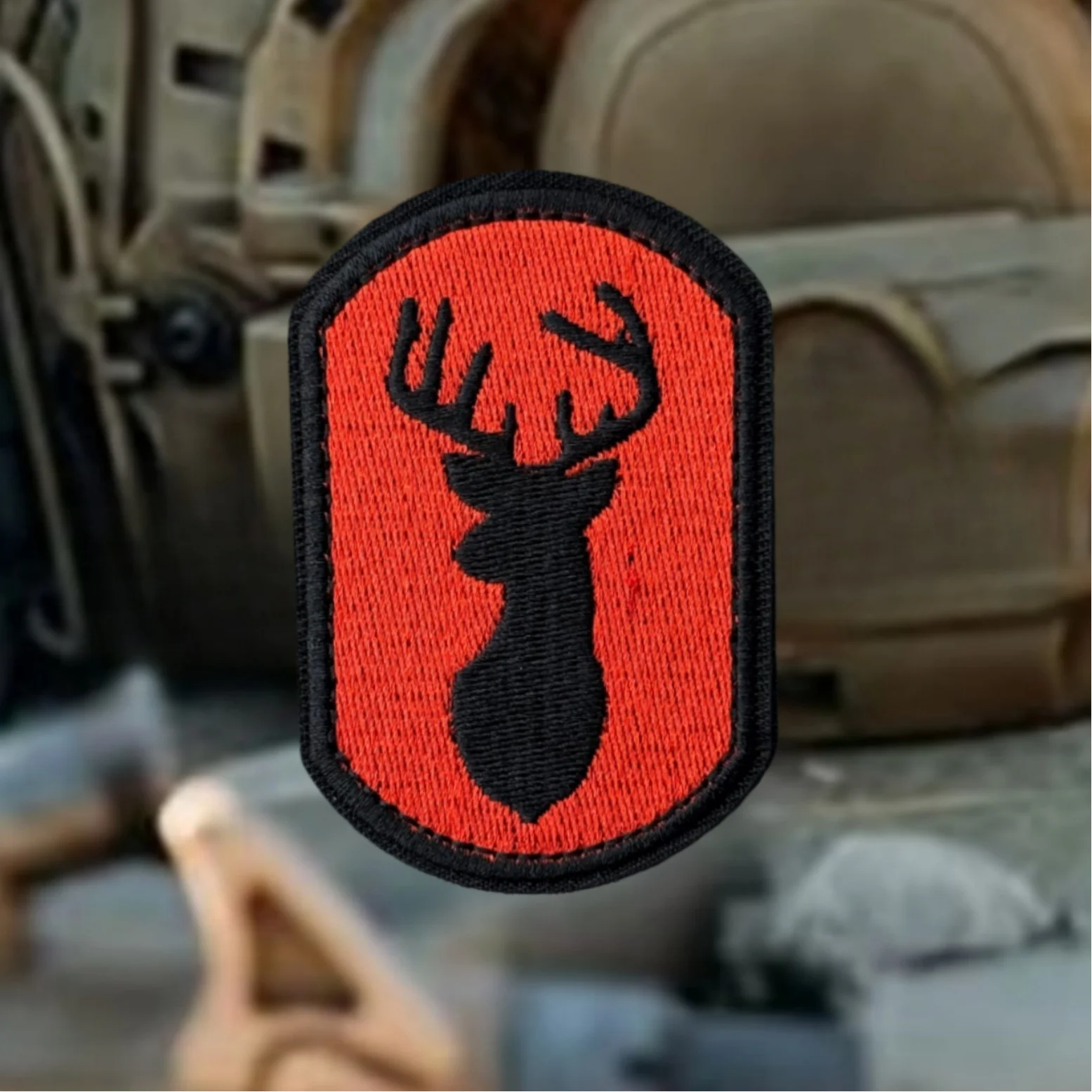 Parche bordado táctico pistola naranja – Deer Hunter militar mochila - imagen 3