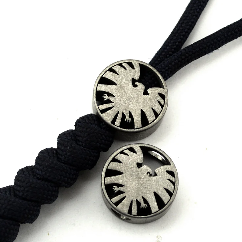 1 unidad de aleación de titanio, latón, S.h.i.e.l.d. Colgante de cuchillo con logotipo, herramientas EDC de moda fresca, cordón, cuerda de paraguas, cuentas, Paracord, Gadget de gota - imagen 4