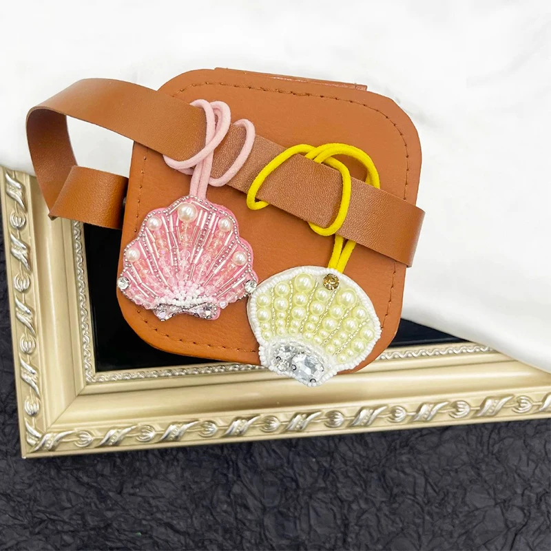 Concha de cuentas de diamantes de imitación de perlas 3D, colgantes de bolso de mochila, parches de cuerda colgantes de perlas de cristal, decoración de cuerda de llavero de bolso de teléfono - imagen 3