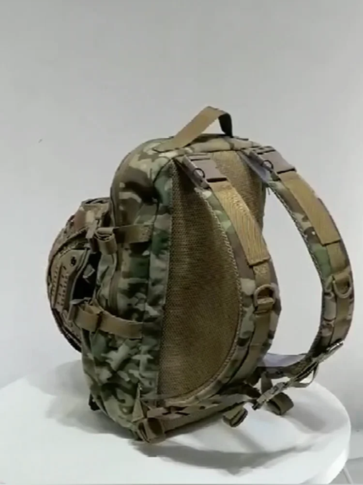 Mochila multifuncional para acampar al aire libre, cubierta de casco de camuflaje de campo, mochila táctica diaria, Base de agua - imagen 3
