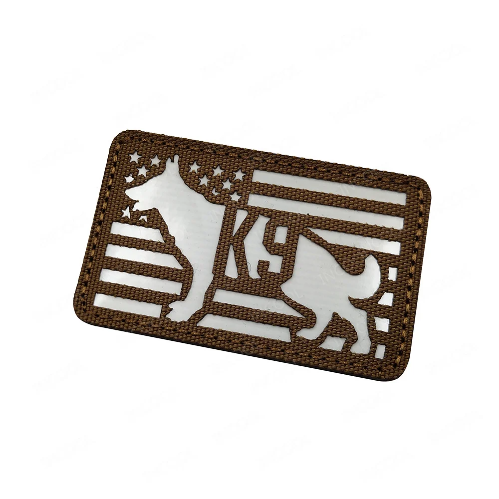 19Glow In Dark 8X5CM