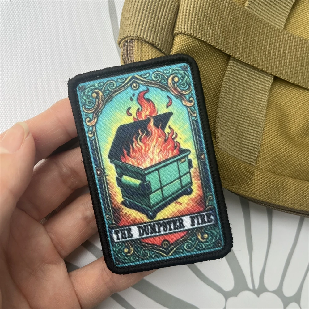 Parches de gancho y bucle impresos THE DUMPSTER FIRE, insignia de moral táctica, pegatina decorativa para mochila - imagen 2
