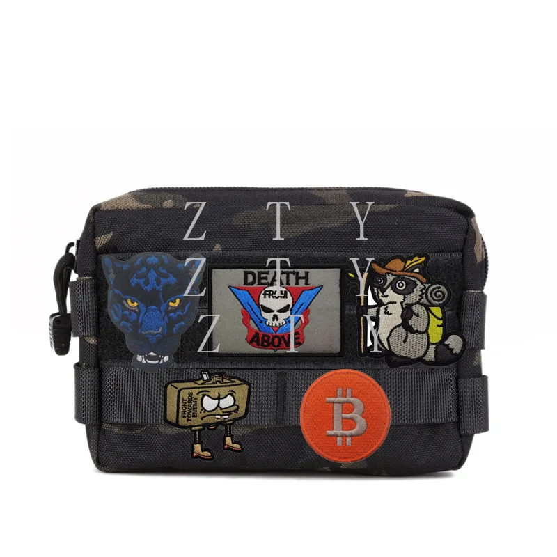 Insignia de soldado de animación de PVC, moneda de oro, soldado de casco, cuchillo Kaba de personalidad creativa, águila, Parche de mochila bordado, nuevo - imagen 3