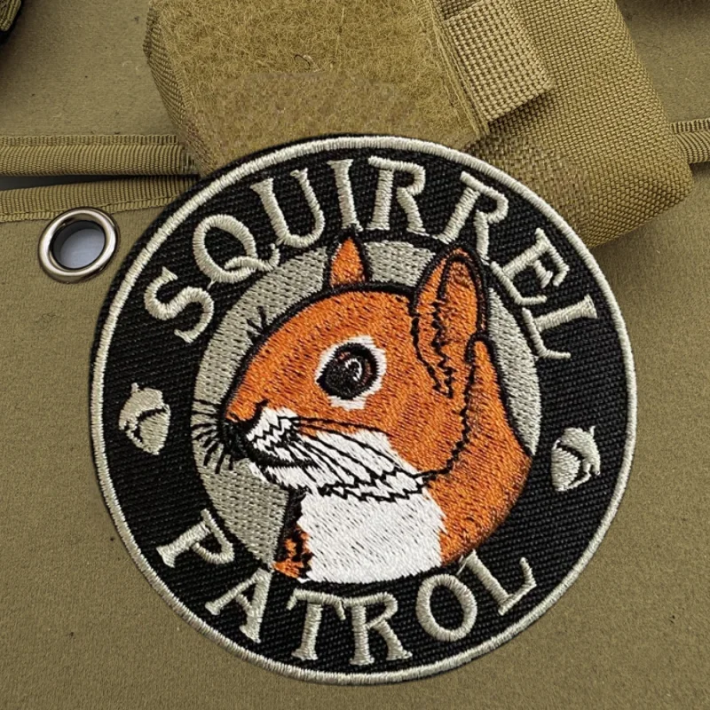 Parche bordado de la patrulla de ardilla, chaleco táctico, insignia de moral con gancho y bucle, pegatinas decorativas para mochila, parches para brazalete para ropa - imagen 2