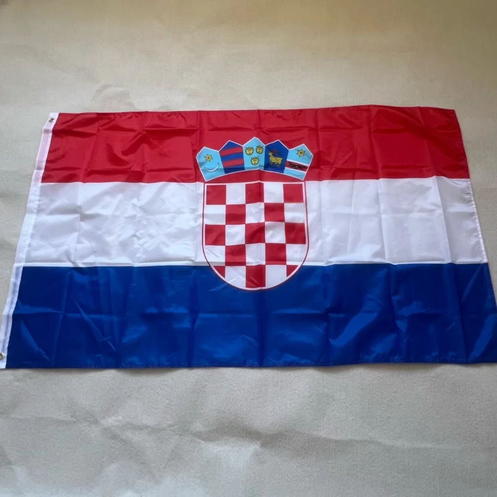 Bandera nacional croata 90X150CM poliéster de alta calidad colgante hr hrv Hrvatska crua bandera decoración interior y exterior