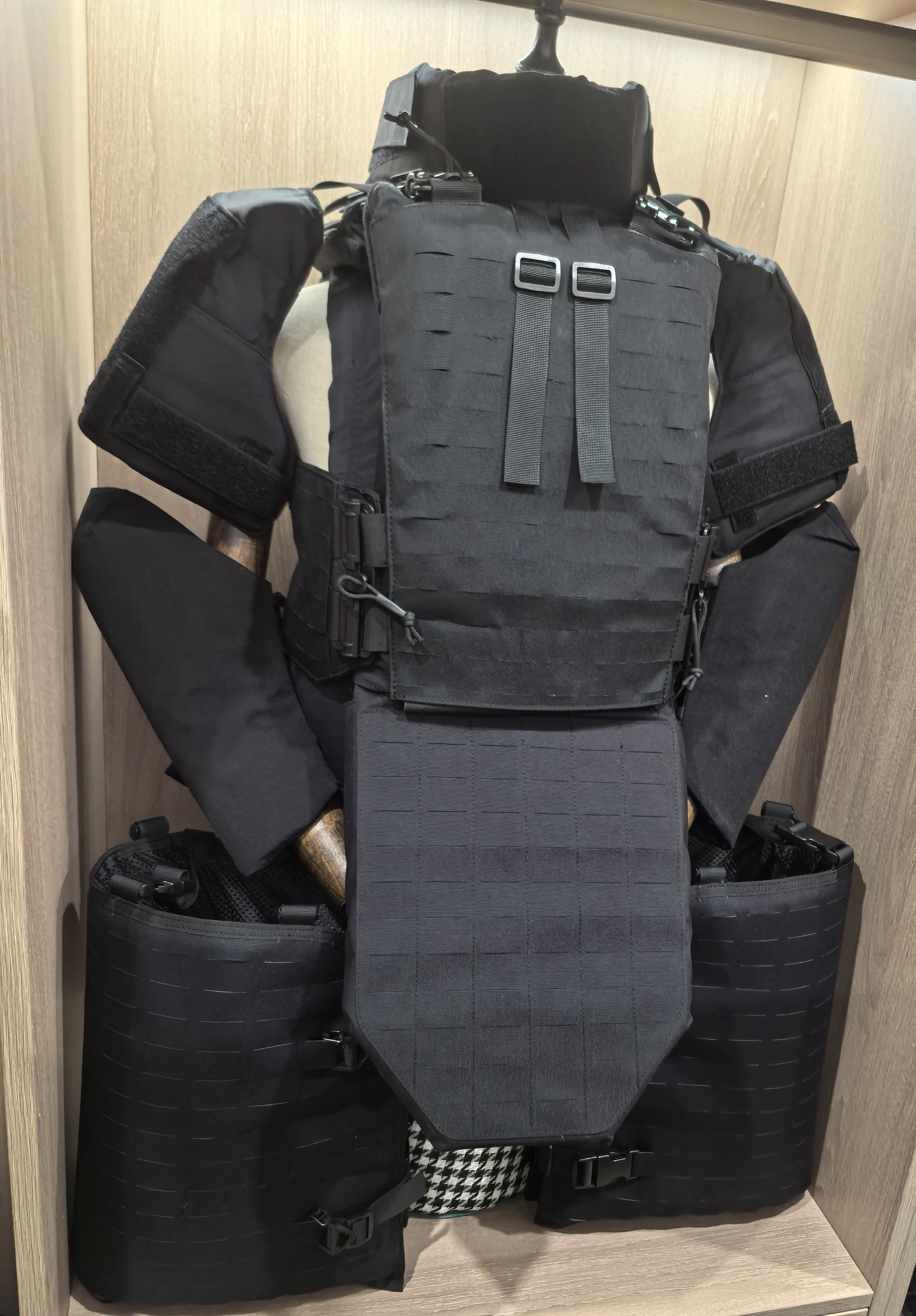 Equipo de caza, chaleco de protección Airsoft Molle, armadura Universal para cuello y hombros, suspensorio protector para piernas - imagen 3