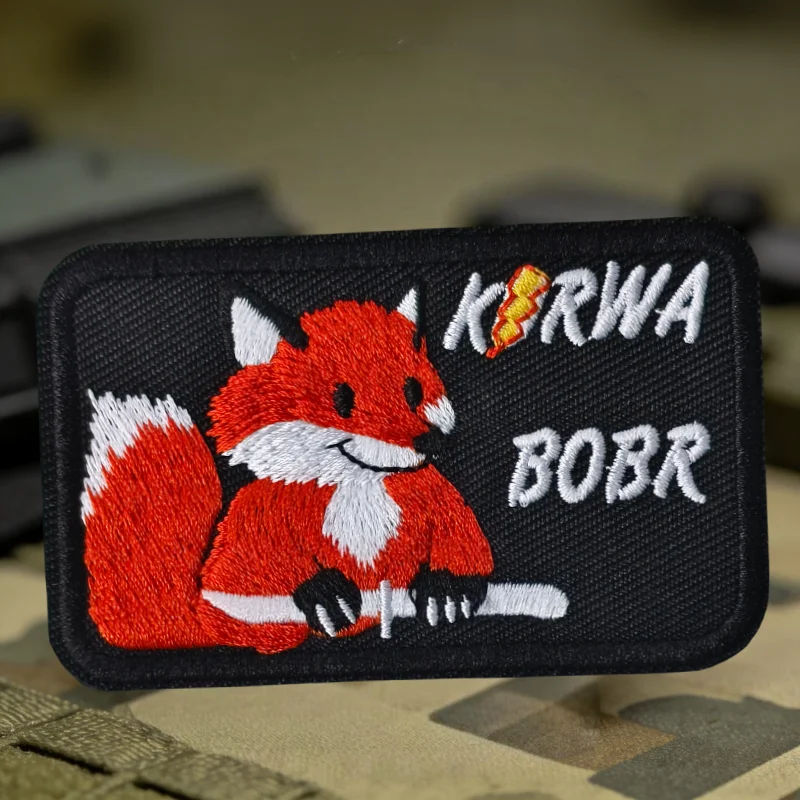 Parches tácticos bordados KURWA BOBR, zorro con velcro para ropa - imagen 2