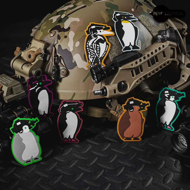Parche bordado táctico Escuadrón Pingüinos para mochila y uniforme