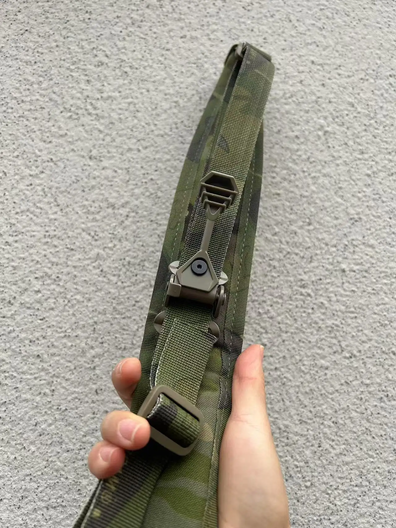 SMTP S829 FC Style The Slingster Correa táctica con doble hebillas